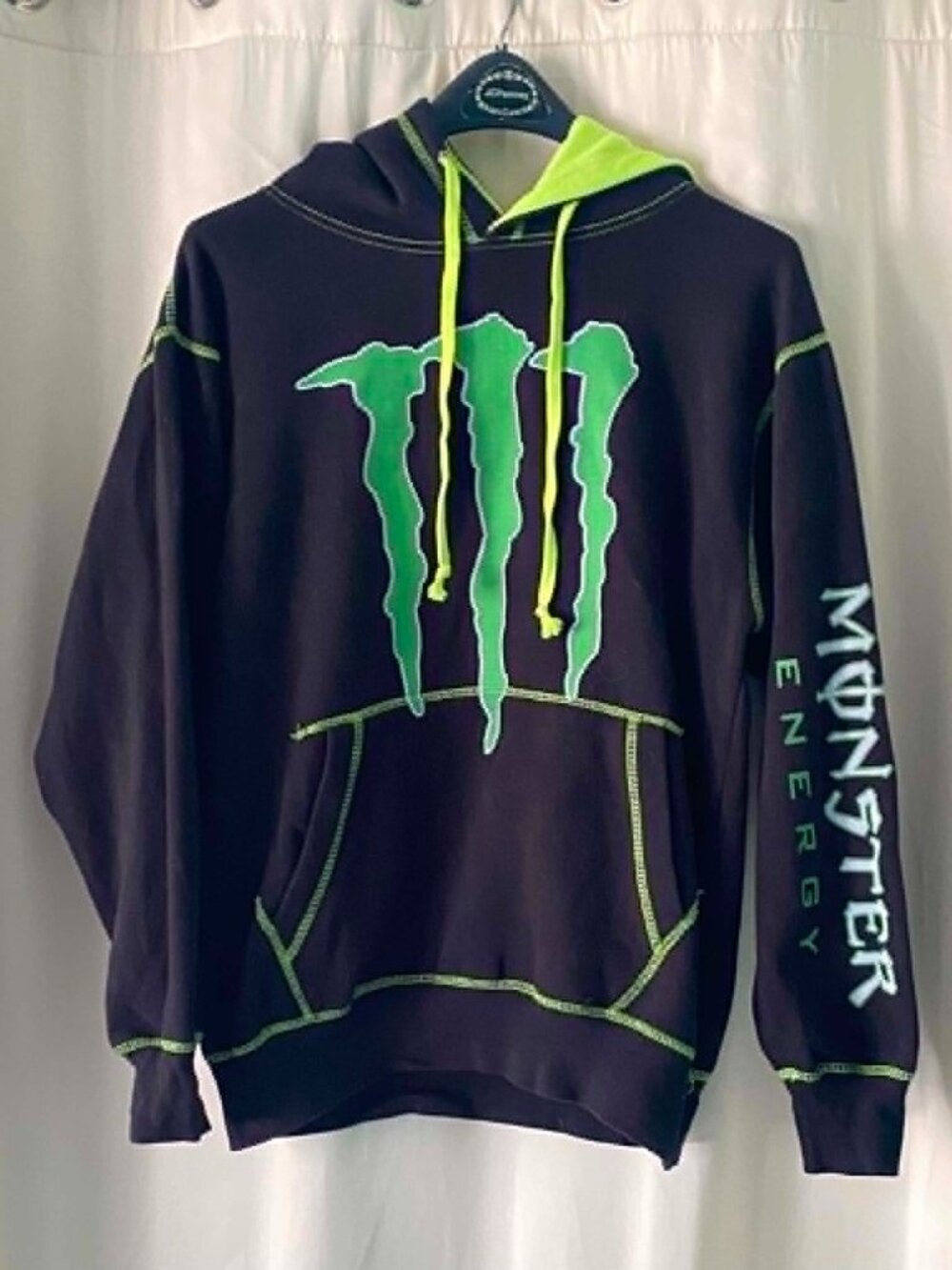 Monster Energy Hoodie Black Green Pullover Sweatshirt Unisex Small Heavy Logo